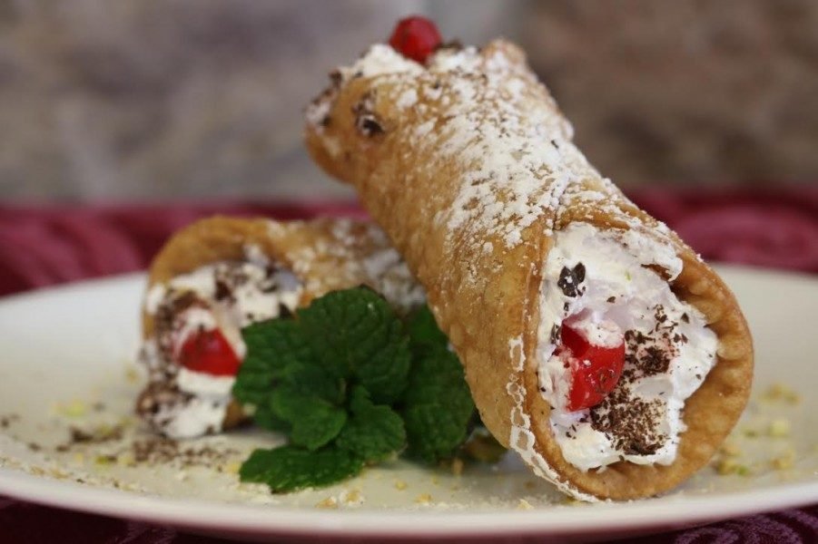 Cannoli from Villa Antonio Winery